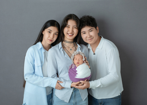 Ньюборн позировка